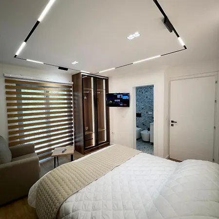 Aria'S Apartments Elbasan Exterior photo